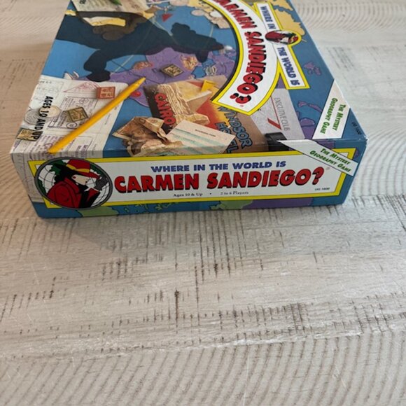 Vintage 1992 University Games Where in the World is Carmen SanDiego? - Picture 10 of 11